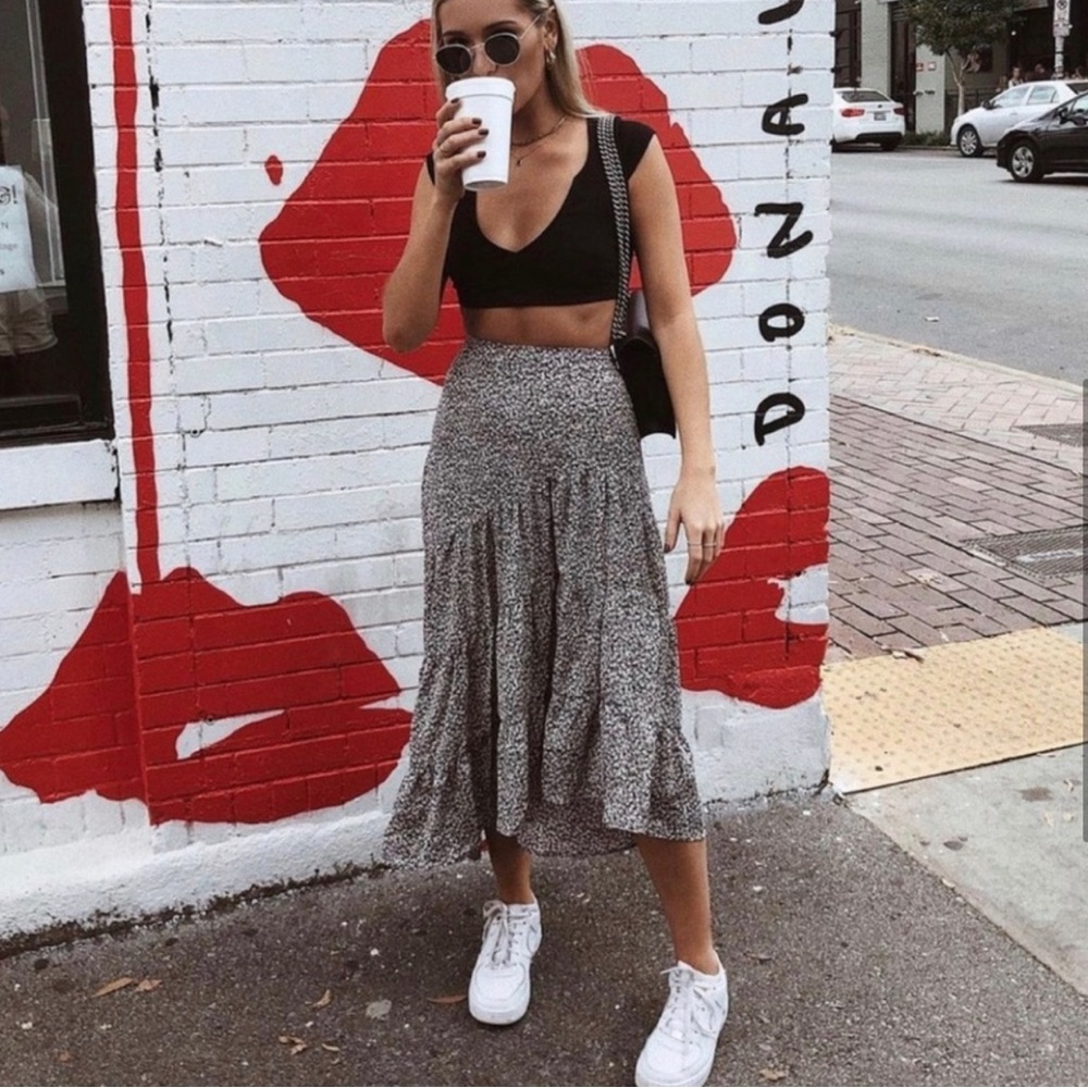 ✨ Princess Polly Zakarie Maxi Hi Low Skirt - Size 0
